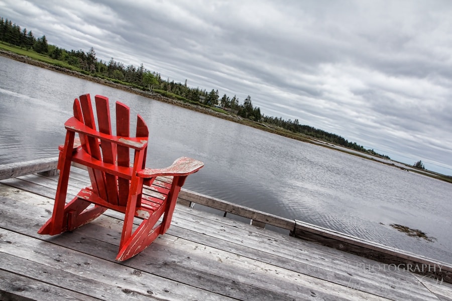 Adirondack chair canada