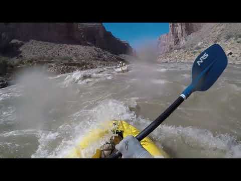Kayaking Rapids and Rescue Cataract Canyon