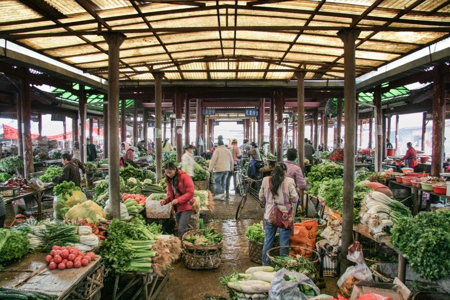 Lijiang China Market