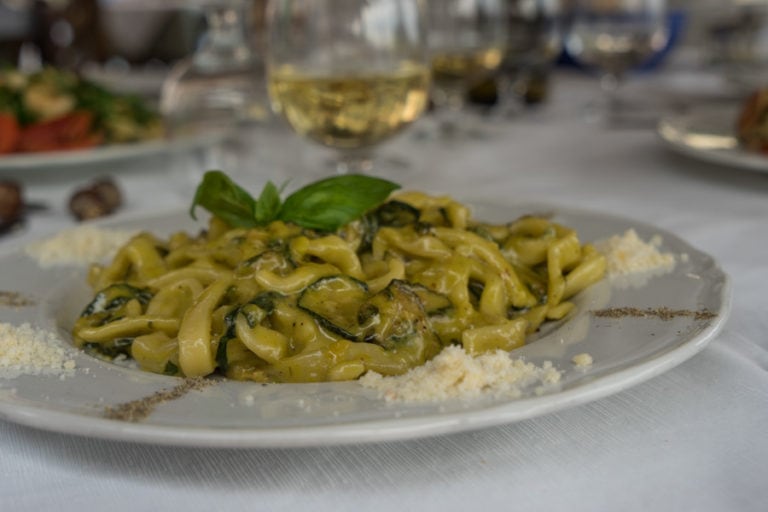 italy food etiquette