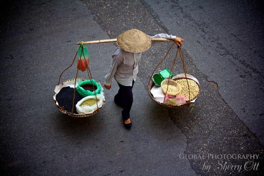 Hanoi Street vendor