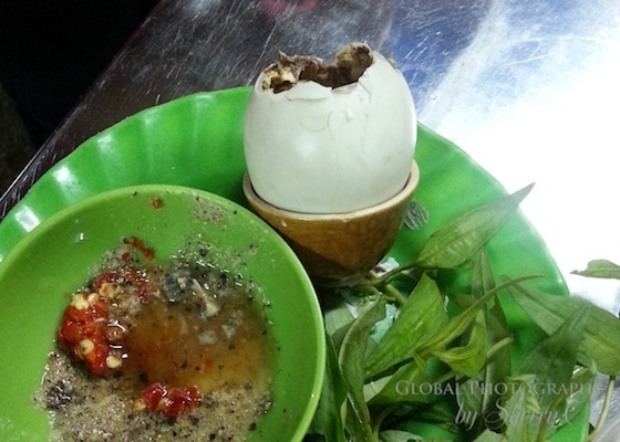 Hot vit lon duck egg Vietnam