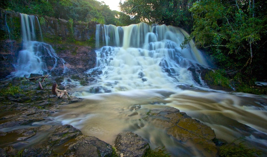 photographing Hoopii falls