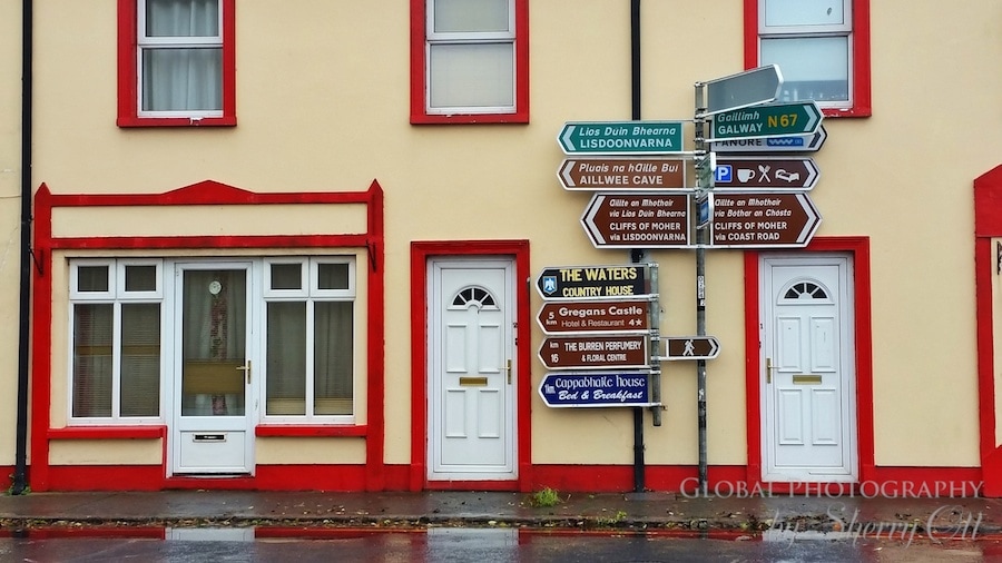 Ballyvaughan ireland signpost