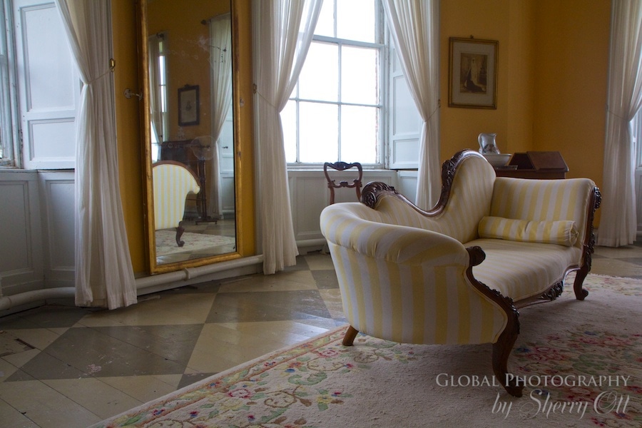 rainy day Bantry House Ireland