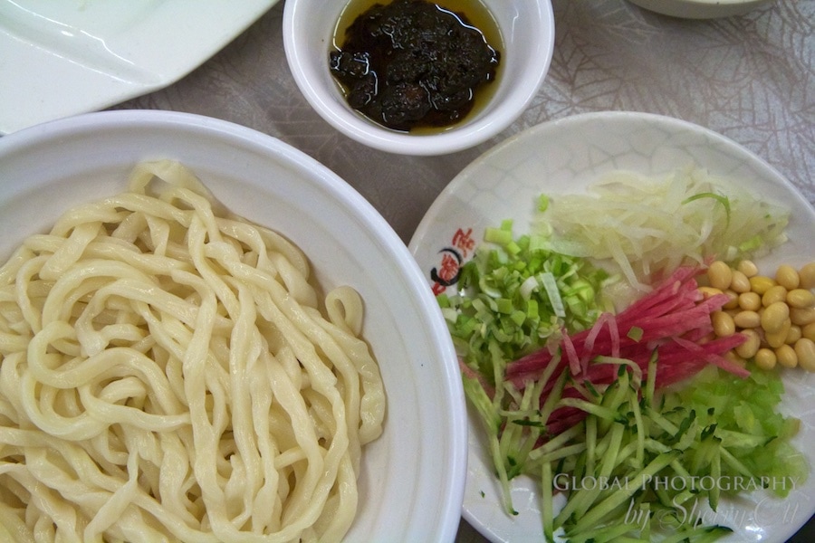 Food in china noodles
