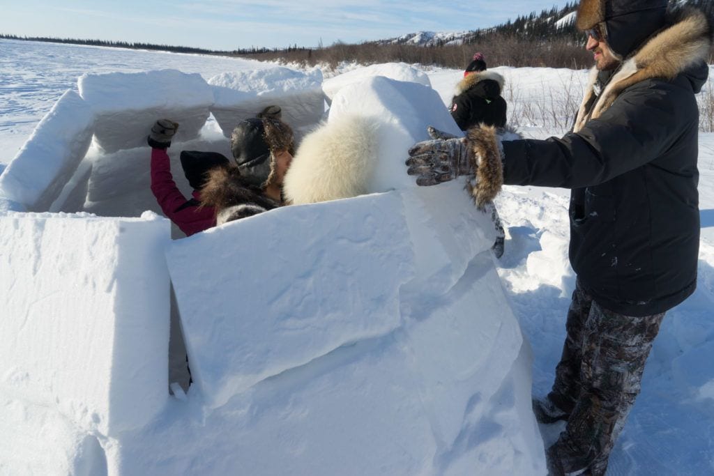 how to build an igloo canadian arctic