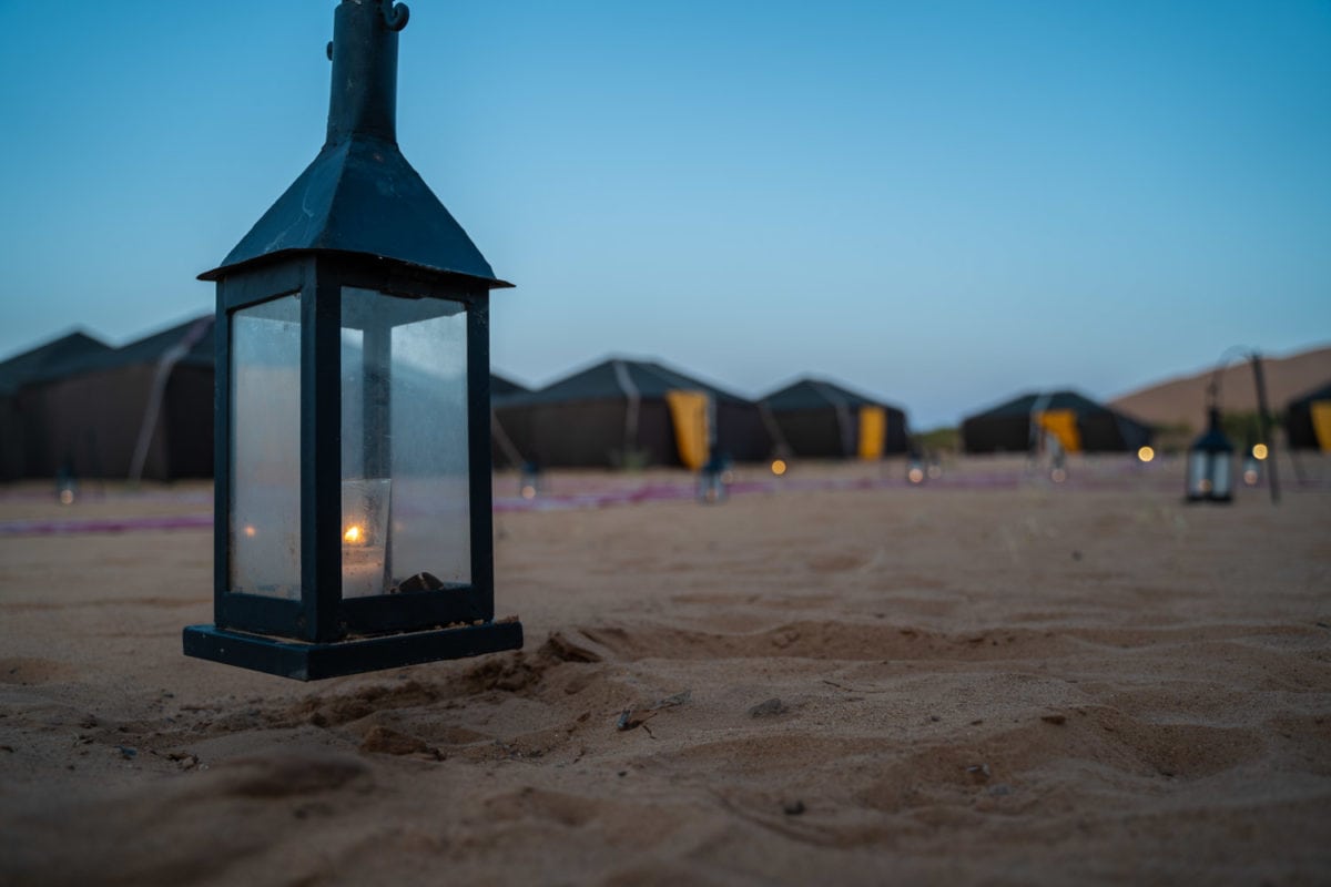 lighting desert camp sahara