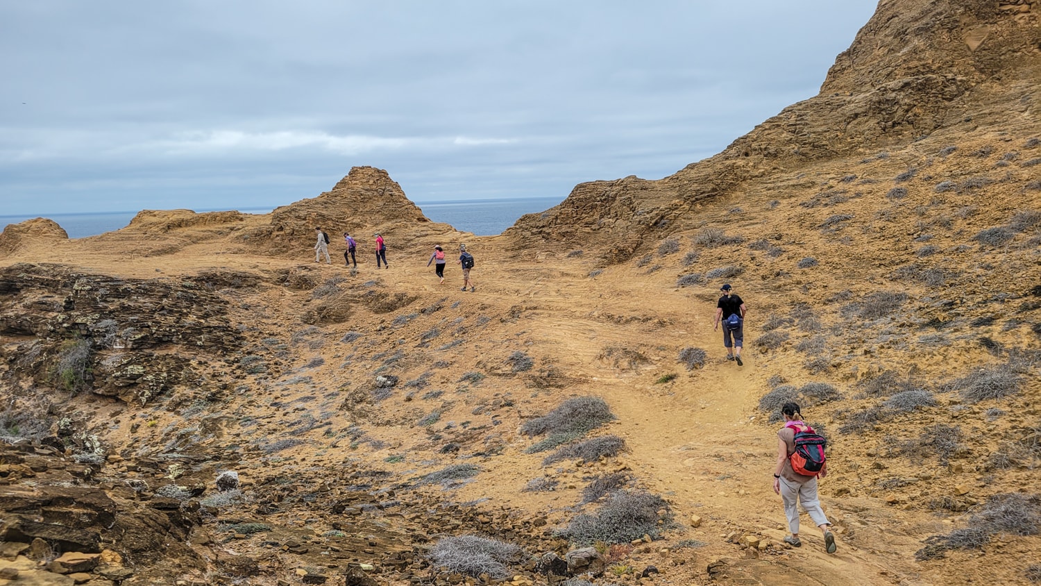 galapagos cruise hike