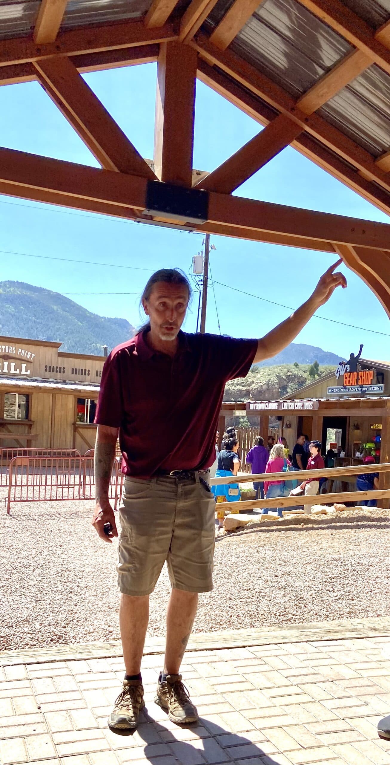 Photo of guide at Cave of the Winds Mountain Park. 