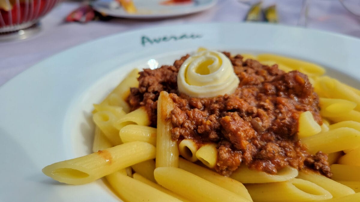 alta via 1 rifugio food