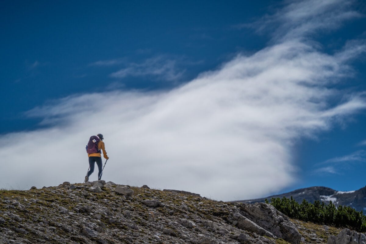 Alta via 1 hiker