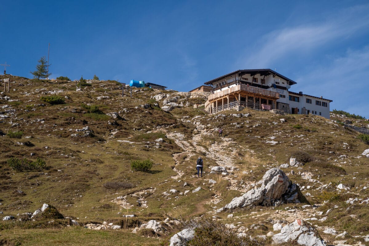 rifugio tissi dolomites