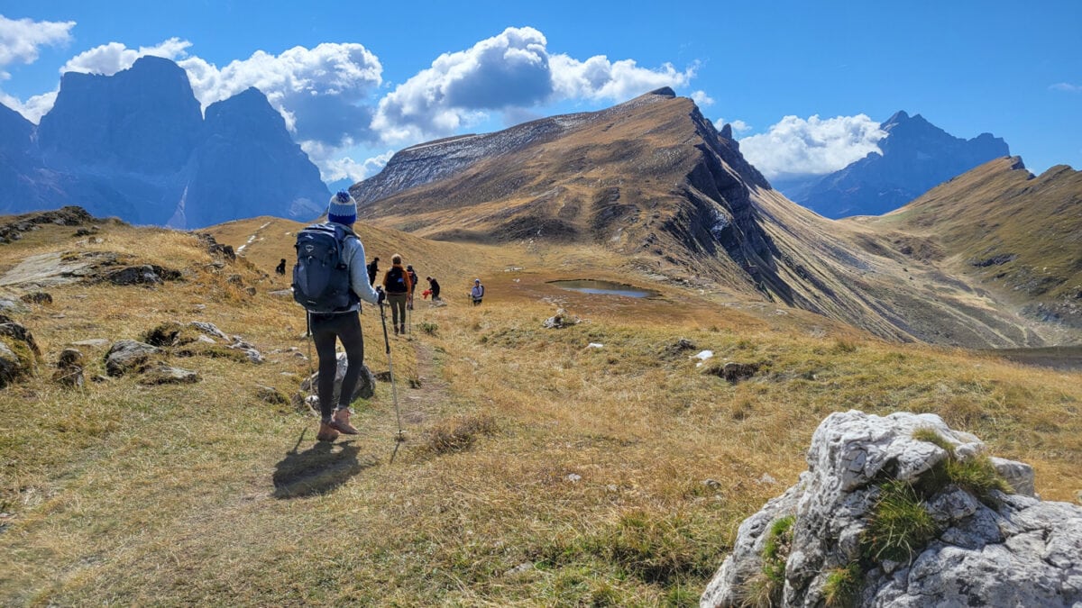 alta via 1 group hike itinerary