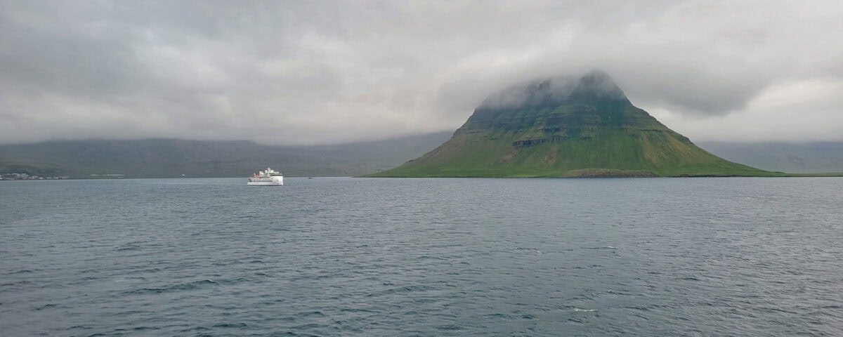 Grundarfjörður Kirkjufell Mountain