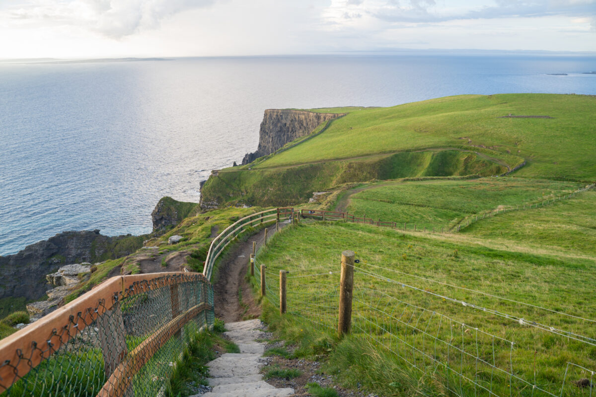 Cliffs of Moher hike Ireland