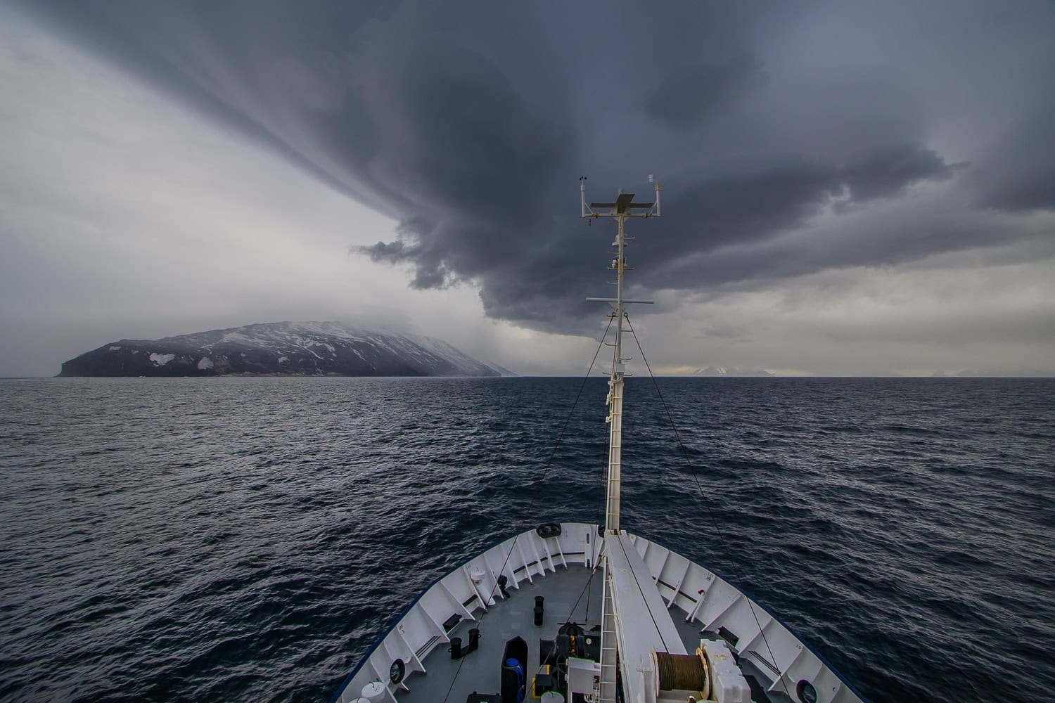 antarctica weather storm